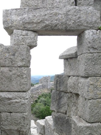 Οι Οχυρώσεις